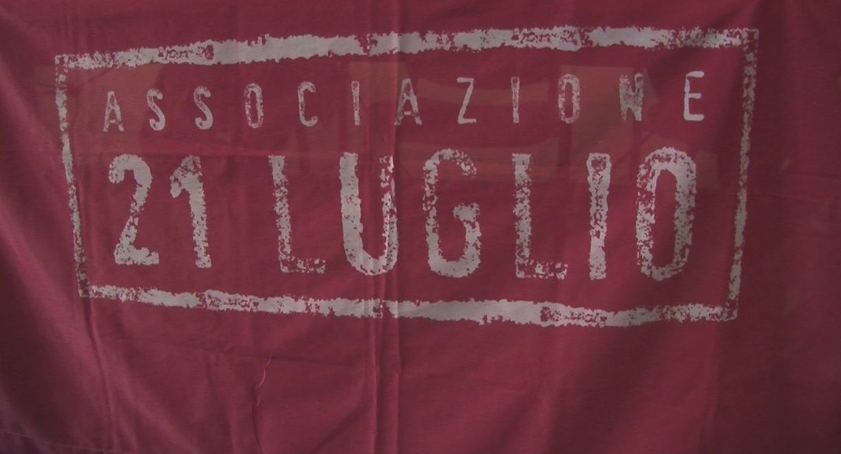 Salvini e l'Associazione 21 luglio: la ruspa contro l'informazione