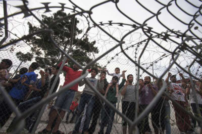 Strutture sovraffollate, respingimenti, detenzione. In Grecia l'impatto dell'accordo Ue-Turchia