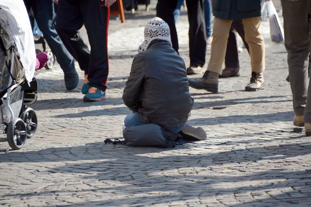 Tra povertà e esclusione sociale, i minori stranieri in Europa