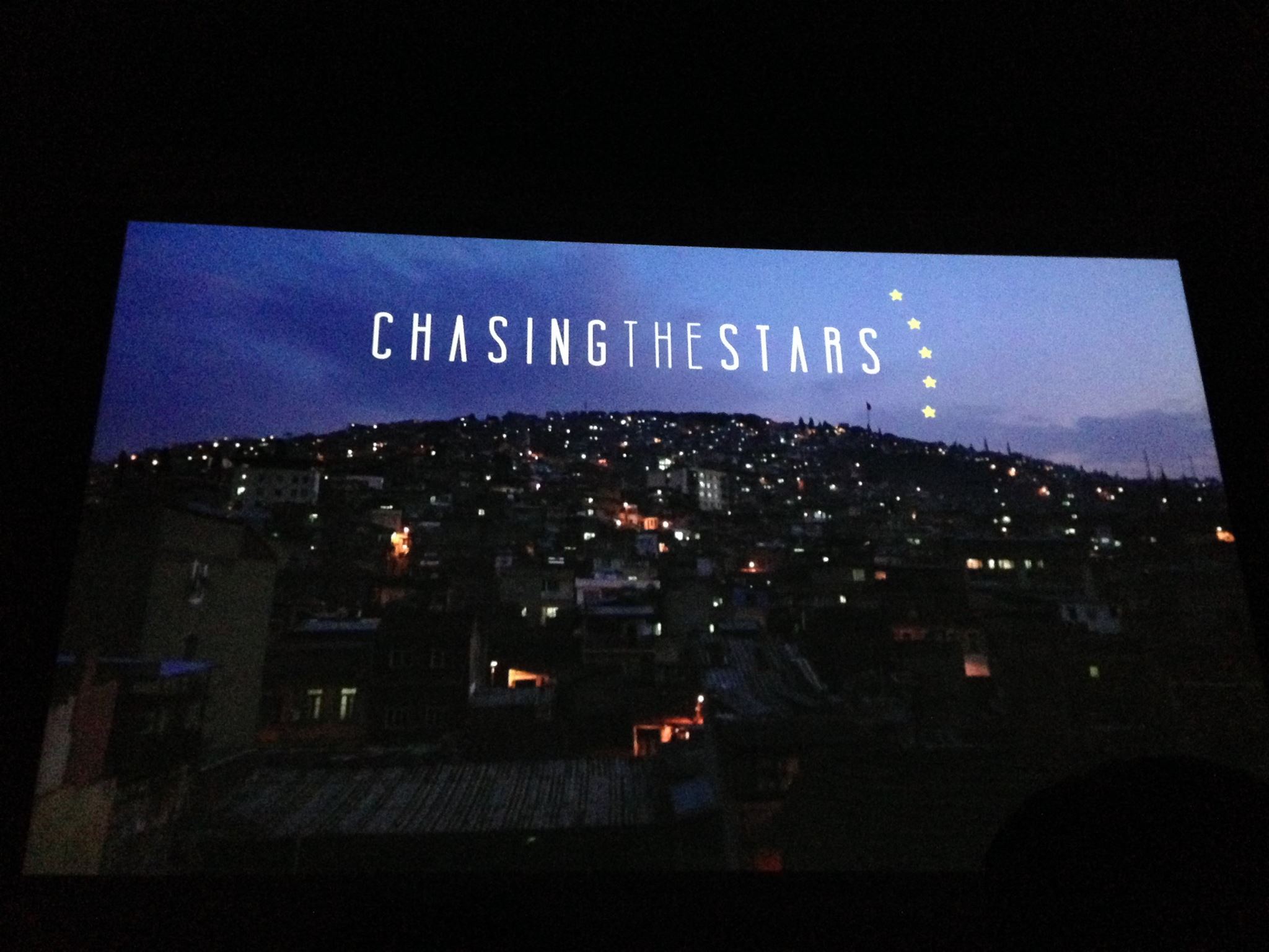 Chasing the stars: un web-doc racconta le storie dei rifugiati in viaggio